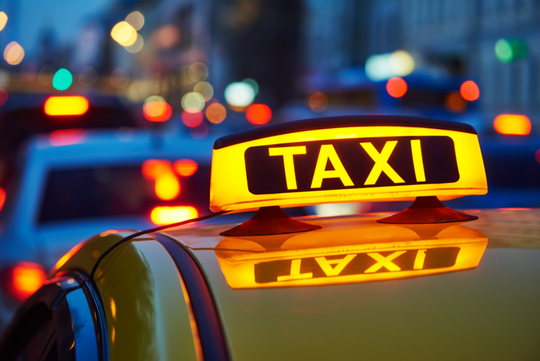 Why Choose an Airport Taxi Service